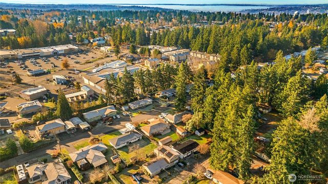 4515 NE 17th Place, Renton, WA 98059