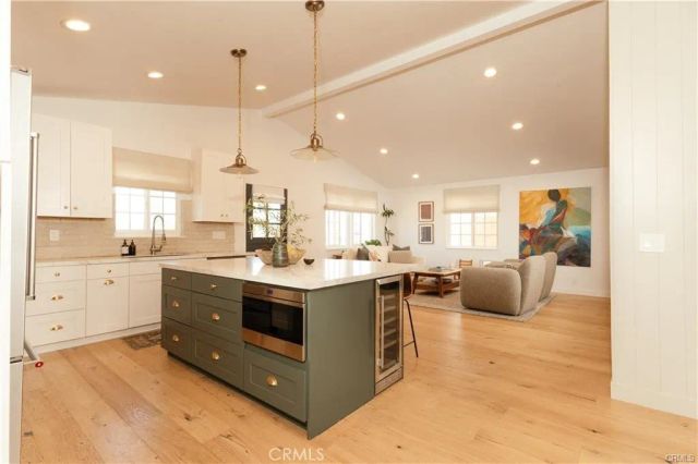 9552 Sailfish Drive, Huntington Beach, CA 92646