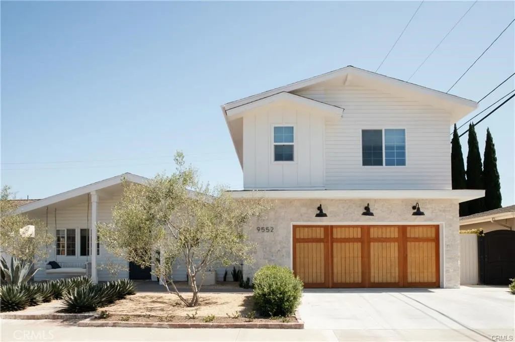 9552 Sailfish Drive, Huntington Beach, CA 92646