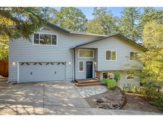 3401 VIDERA Dr, Eugene, OR 97405