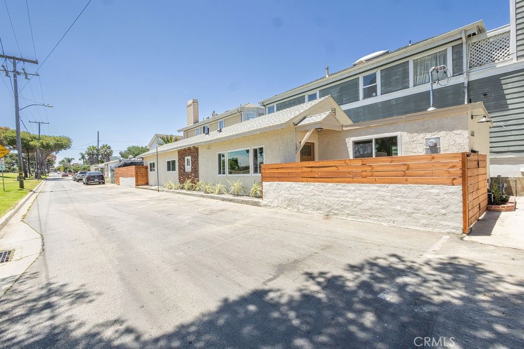 4700 W 165th Street, Lawndale, CA 90260