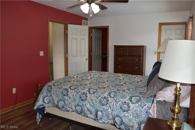 2285 Thoroughbred Drive, Wadsworth, OH 44281