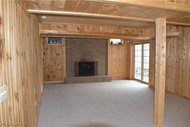 2285 Thoroughbred Drive, Wadsworth, OH 44281