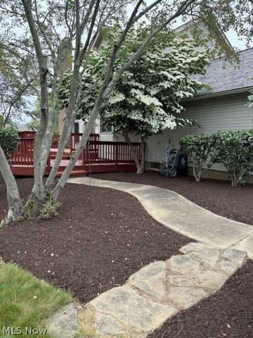 2285 Thoroughbred Drive, Wadsworth, OH 44281