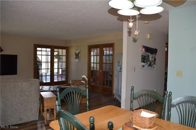 2285 Thoroughbred Drive, Wadsworth, OH 44281