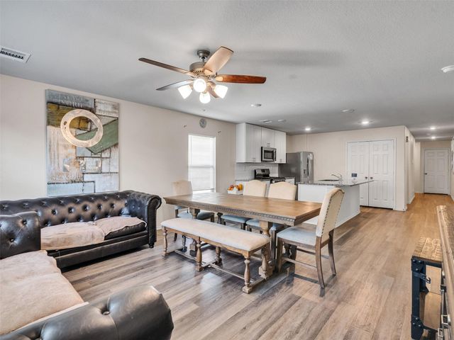 10643 Red Orchid Drive, Houston, TX 77016