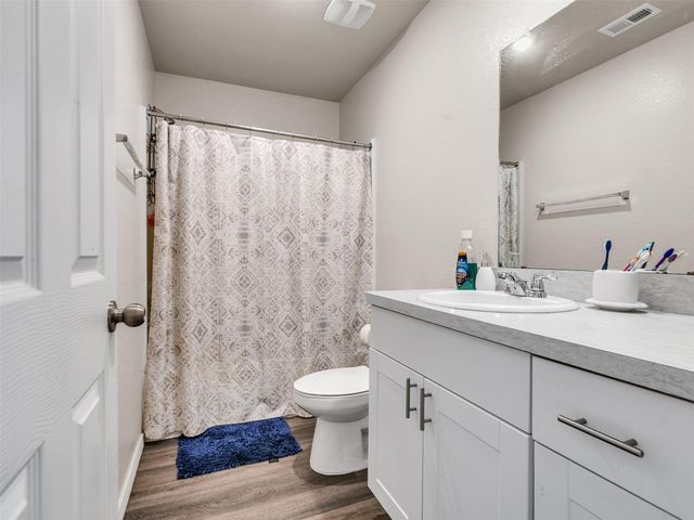 10643 Red Orchid Drive, Houston, TX 77016