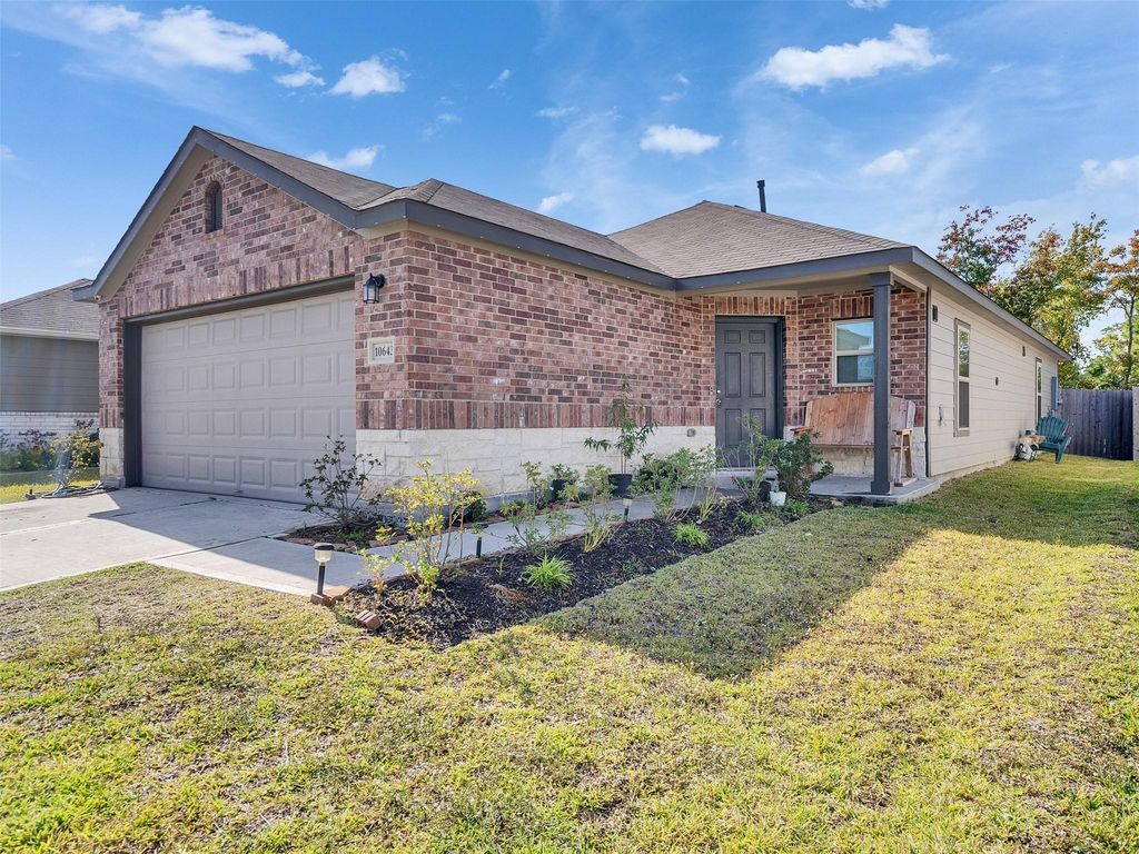 10643 Red Orchid Drive, Houston, TX 77016