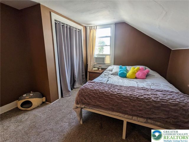 3112 North 2nd Street, Whitehall Twp, PA 18052
