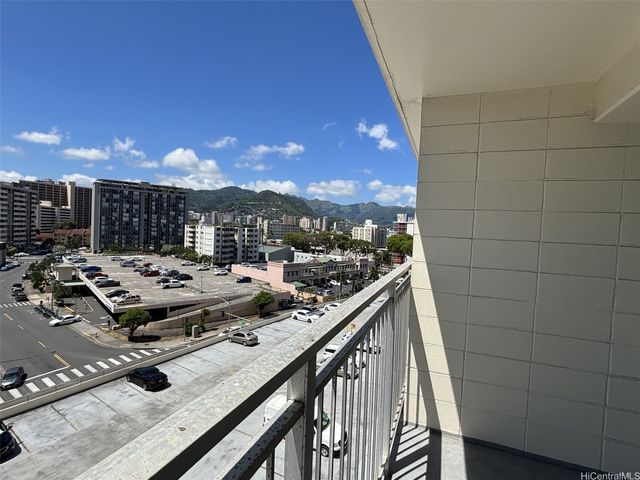 1655 Makaloa Street 803, Honolulu, HI 96814