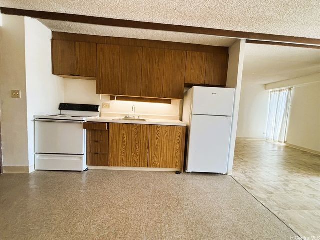 1655 Makaloa Street 803, Honolulu, HI 96814