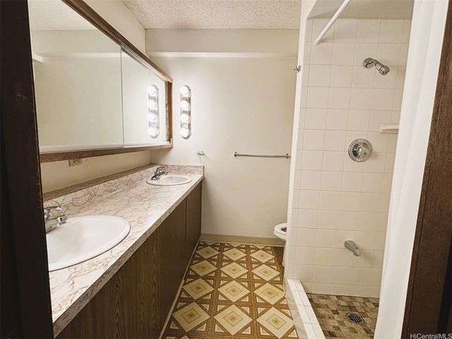 1655 Makaloa Street 803, Honolulu, HI 96814