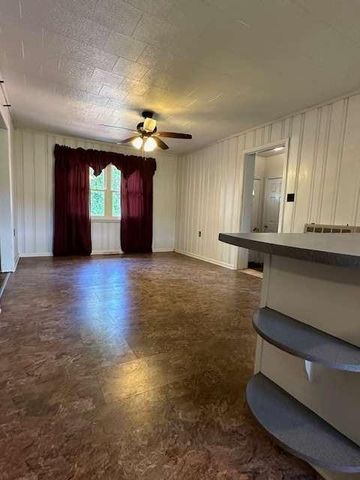 1323 Cavender Creek Road, Dahlonega, GA 30533