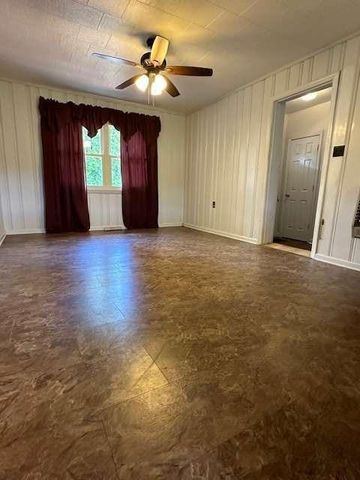 1323 Cavender Creek Road, Dahlonega, GA 30533