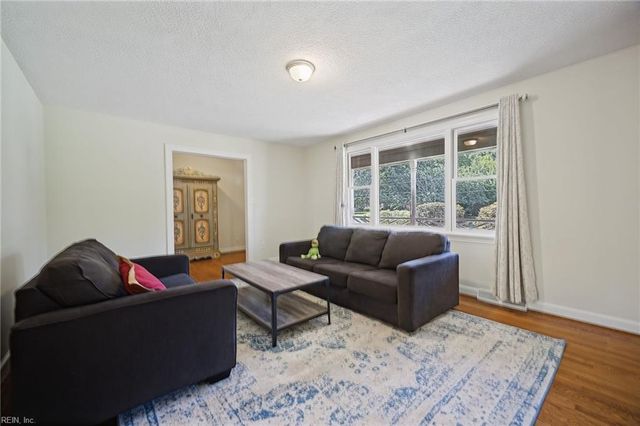 1660 Will O Wisp DR, Virginia Beach, VA 23454