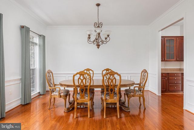 38786 RAMBLING FARM DR, Hamilton, VA 20158