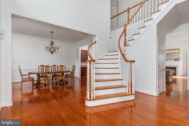 38786 RAMBLING FARM DR, Hamilton, VA 20158
