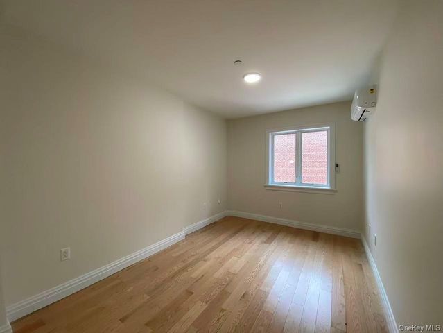 140-05 32nd Avenue 2, Flushing, NY 11354