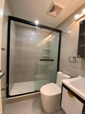 140-05 32nd Avenue 2, Flushing, NY 11354