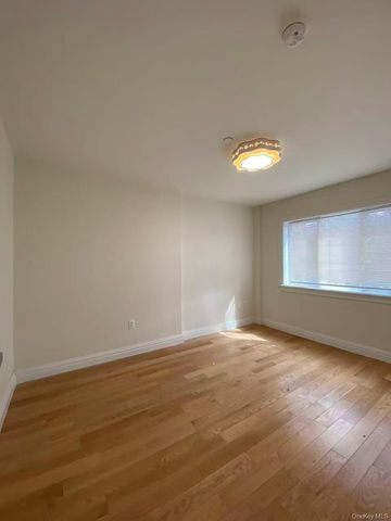 140-05 32nd Avenue 2, Flushing, NY 11354