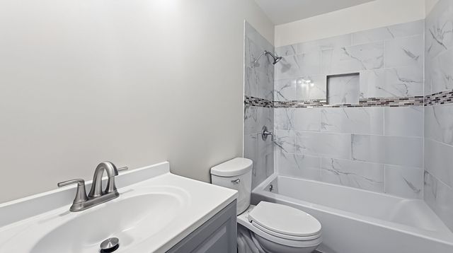 920 Carom Way, Dallas, TX 75217