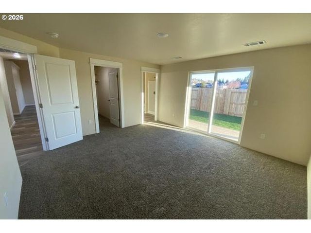3360 bryson Way, Medford, OR 97504