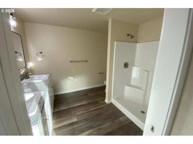 3360 bryson Way, Medford, OR 97504