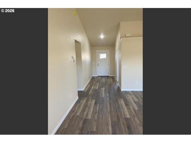 3360 bryson Way, Medford, OR 97504