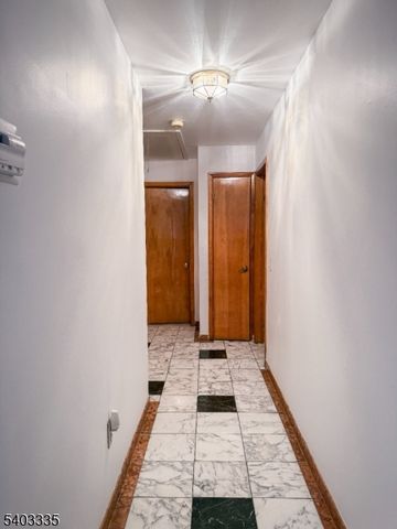 7 Walray Ave, North Haledon Boro, NJ 07508