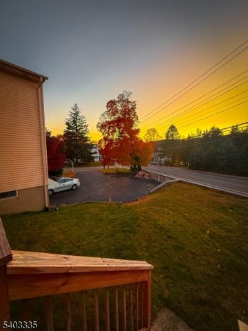 7 Walray Ave, North Haledon Boro, NJ 07508