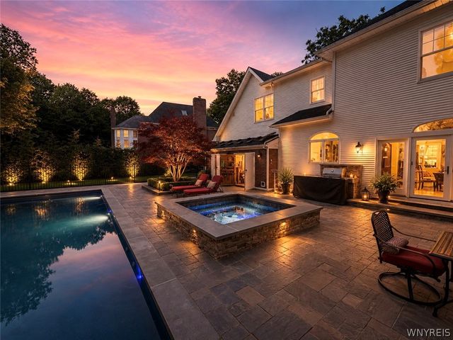 9680 Rocky Point, Clarence, NY 14031