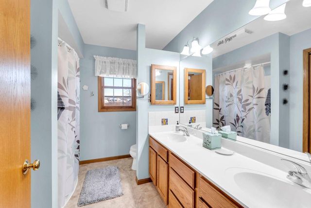 4411 113th STREET, Pleasant Prairie, WI 53158