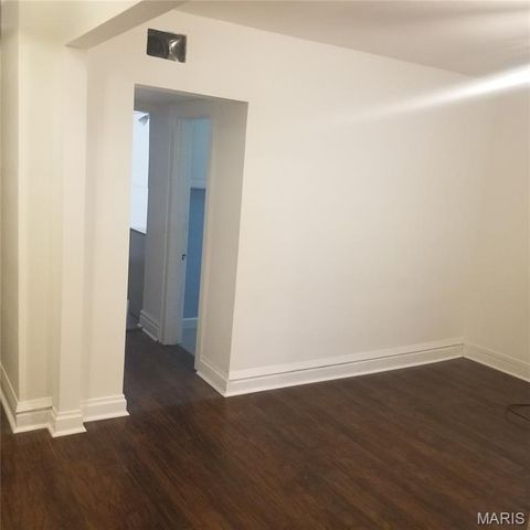 1404 Woodland Drive, Richmond Heights, MO 63117