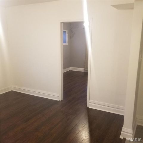 1404 Woodland Drive, Richmond Heights, MO 63117