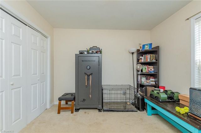 3702 Creek Point Way, Greensboro, NC 27407