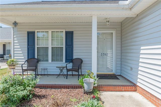 3702 Creek Point Way, Greensboro, NC 27407