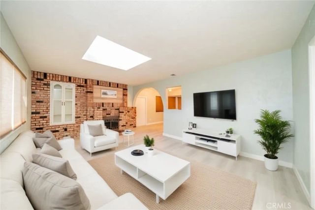 1232 W Alexander Avenue, San Bernardino, CA 92405