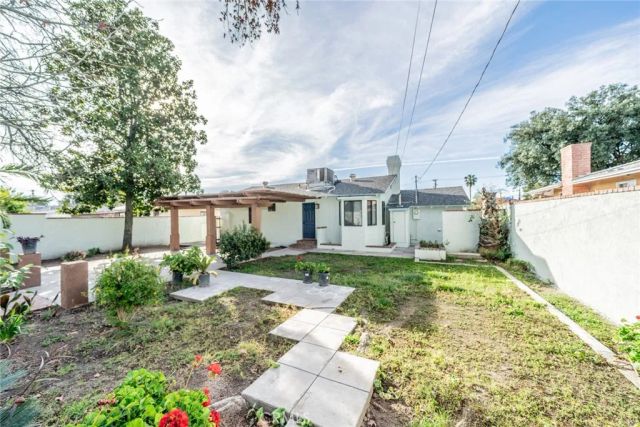 1232 W Alexander Avenue, San Bernardino, CA 92405