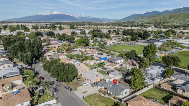 1232 W Alexander Avenue, San Bernardino, CA 92405