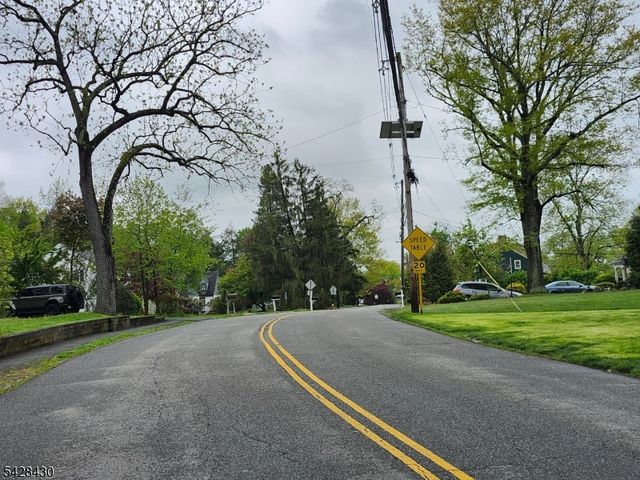 56 Orton Rd, West Caldwell Twp., NJ 07006