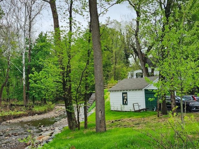 56 Orton Rd, West Caldwell Twp., NJ 07006