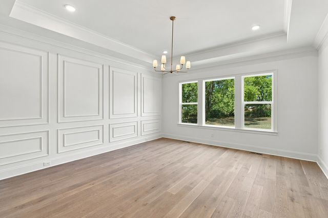 713 Adkisson Ln, Nashville, TN 37205