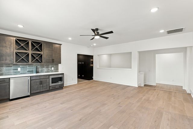 713 Adkisson Ln, Nashville, TN 37205
