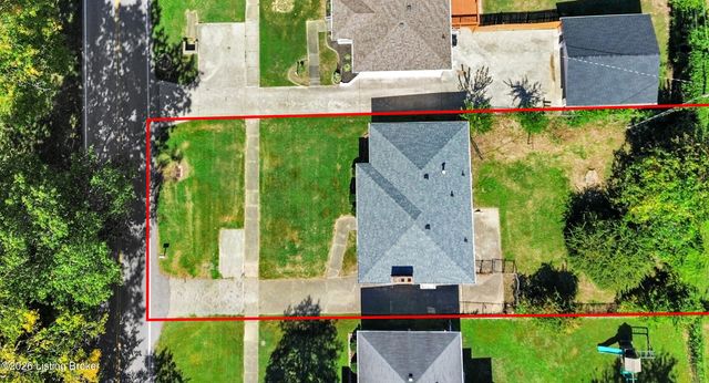 7539 Manslick Rd, Louisville, KY 40214
