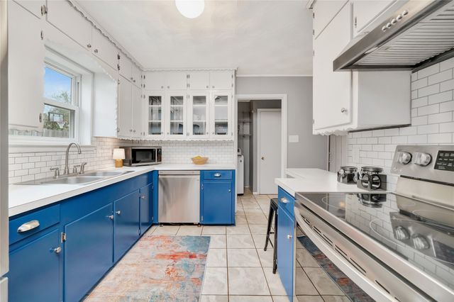 700 Kindred Lane, Richardson, TX 75080