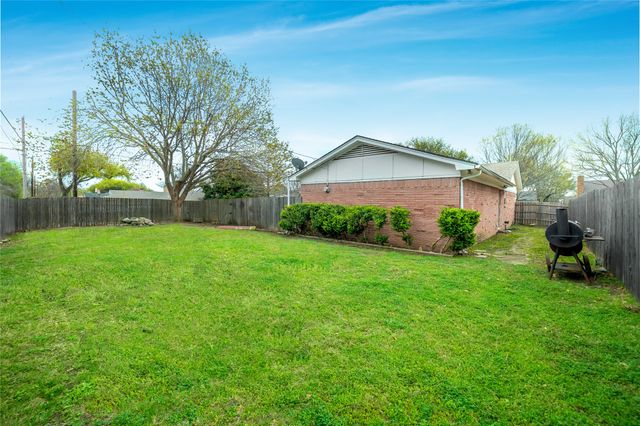 700 Kindred Lane, Richardson, TX 75080