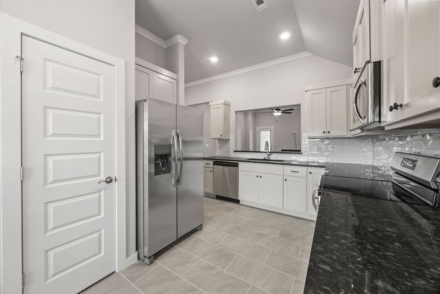 340 W Smith Street, West Fork, AR 72774