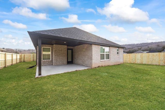 340 W Smith Street, West Fork, AR 72774