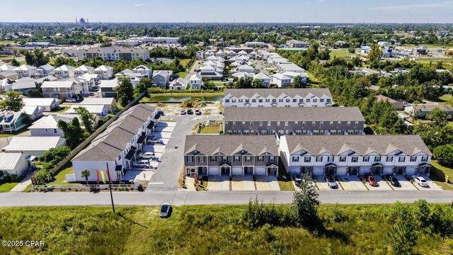 5860 Tyndall Place, Panama City, FL 32404