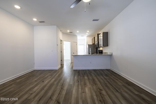 5860 Tyndall Place, Panama City, FL 32404